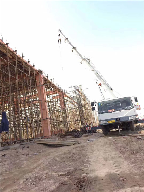 牟平区吊车作业的安全注意事项有哪些？